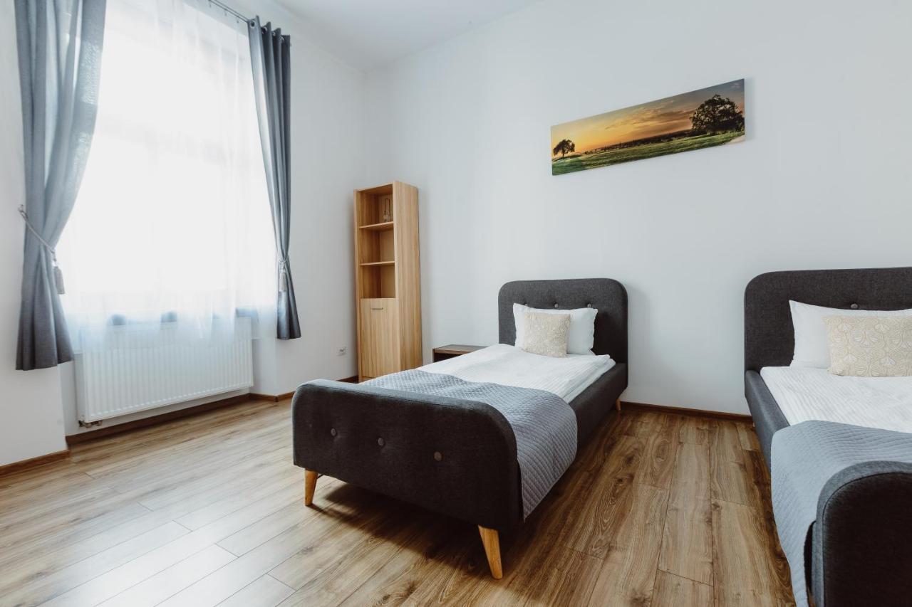 Atticus Apartments Krasków Εξωτερικό φωτογραφία