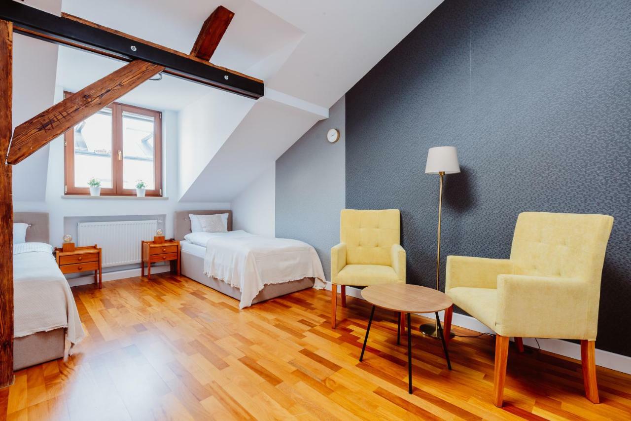 Atticus Apartments Krasków Εξωτερικό φωτογραφία