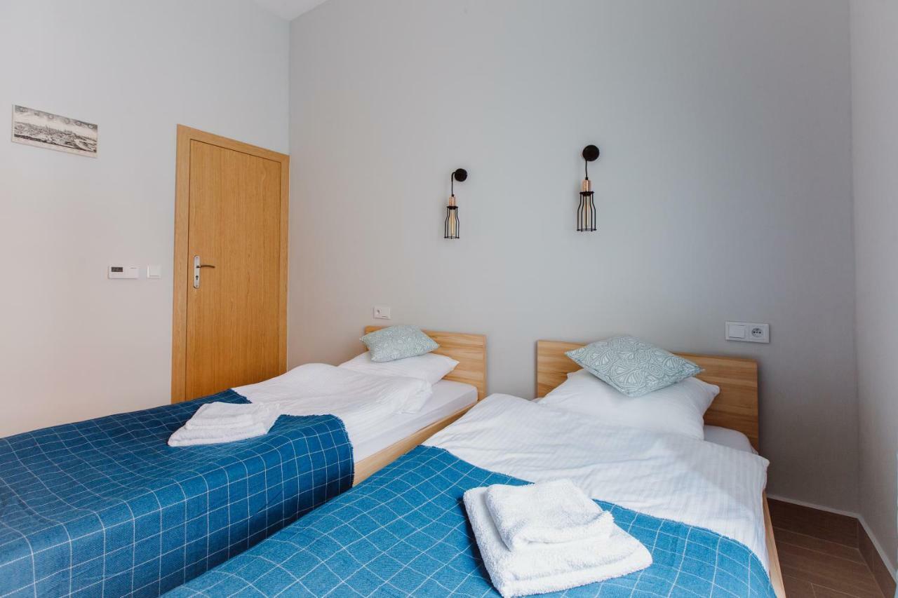 Atticus Apartments Krasków Εξωτερικό φωτογραφία