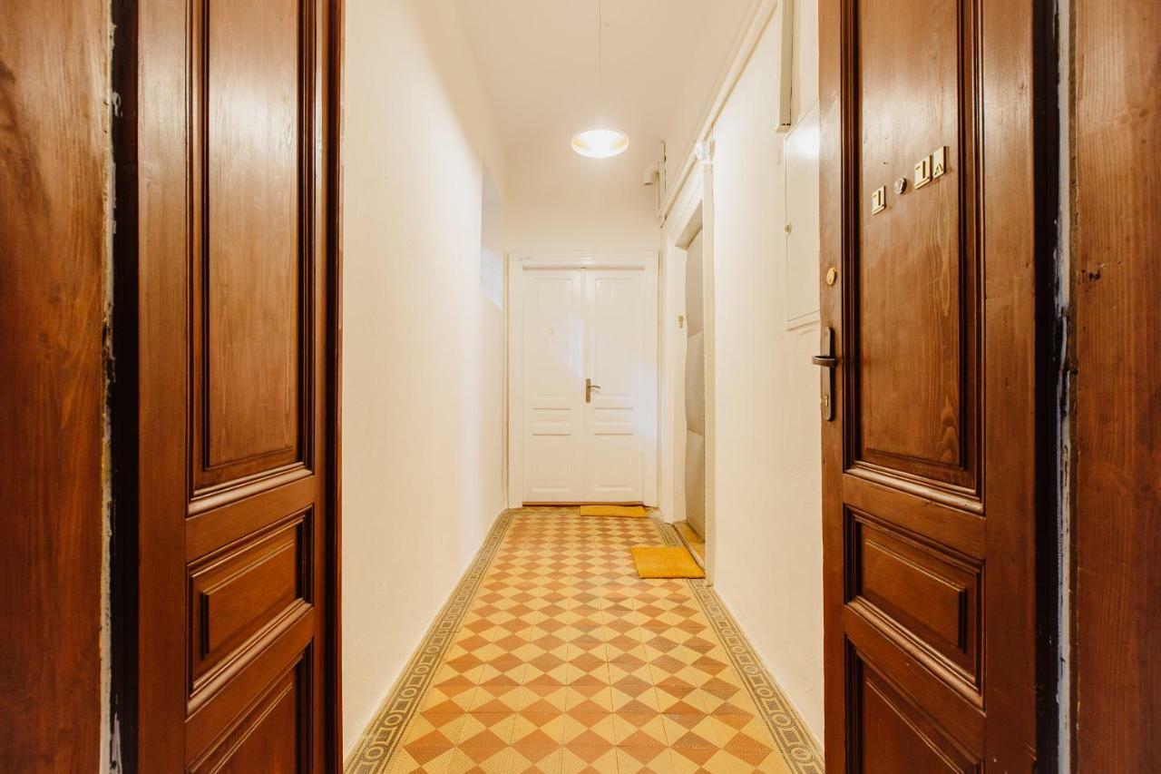 Atticus Apartments Krasków Εξωτερικό φωτογραφία