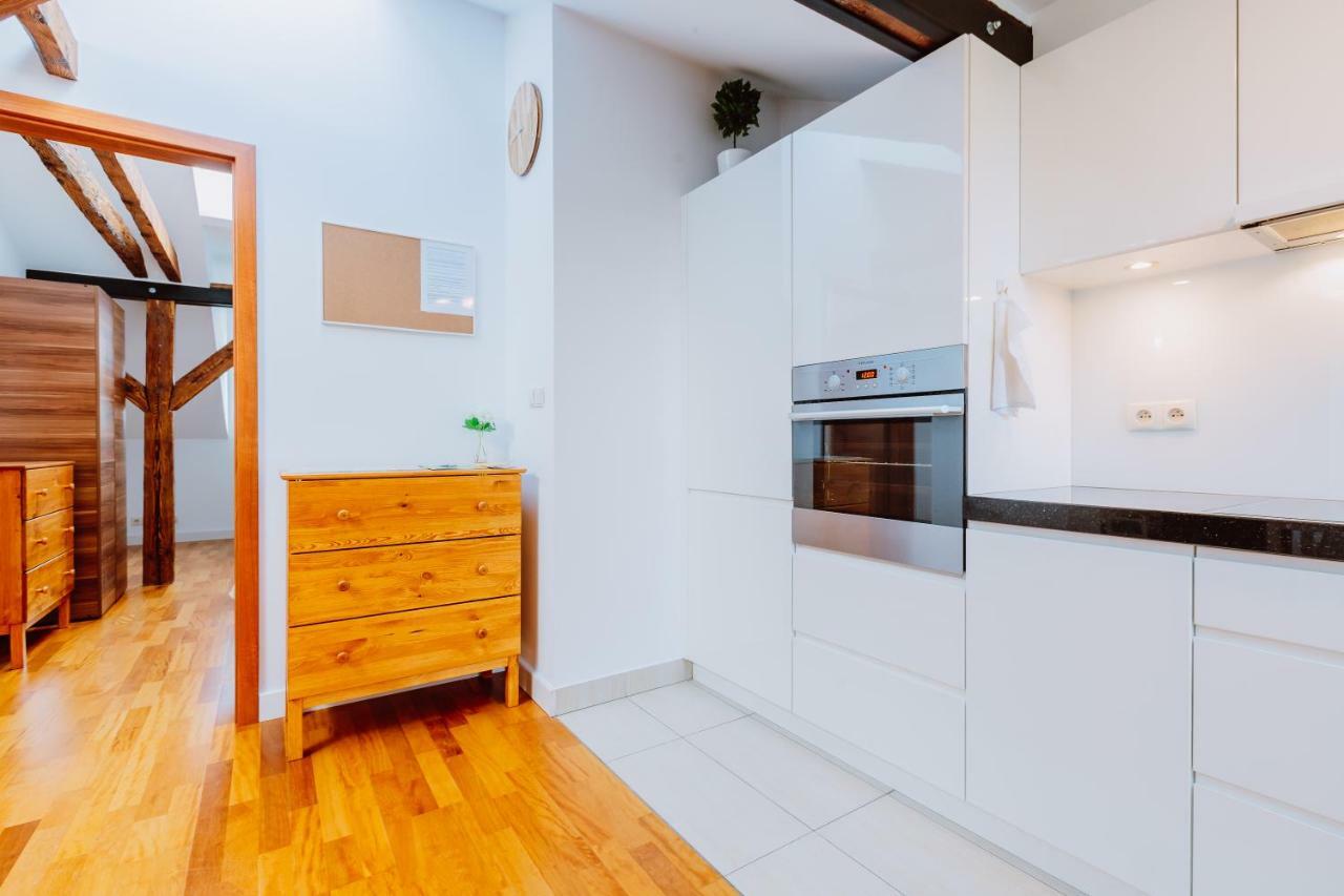 Atticus Apartments Krasków Εξωτερικό φωτογραφία